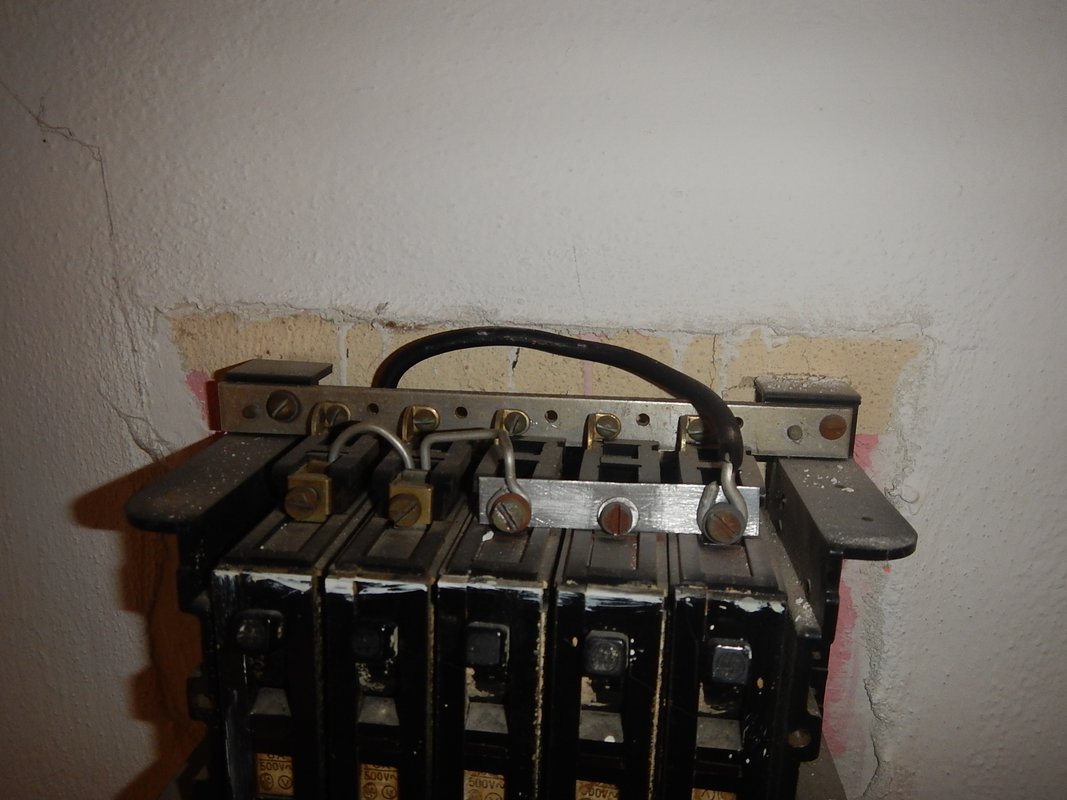 zapojenie stary elektricky rozvadzac